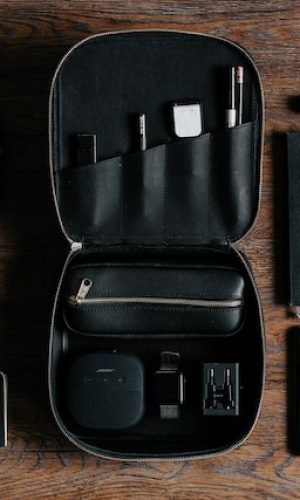 supply-xcGSvYOLcwE-unsplash